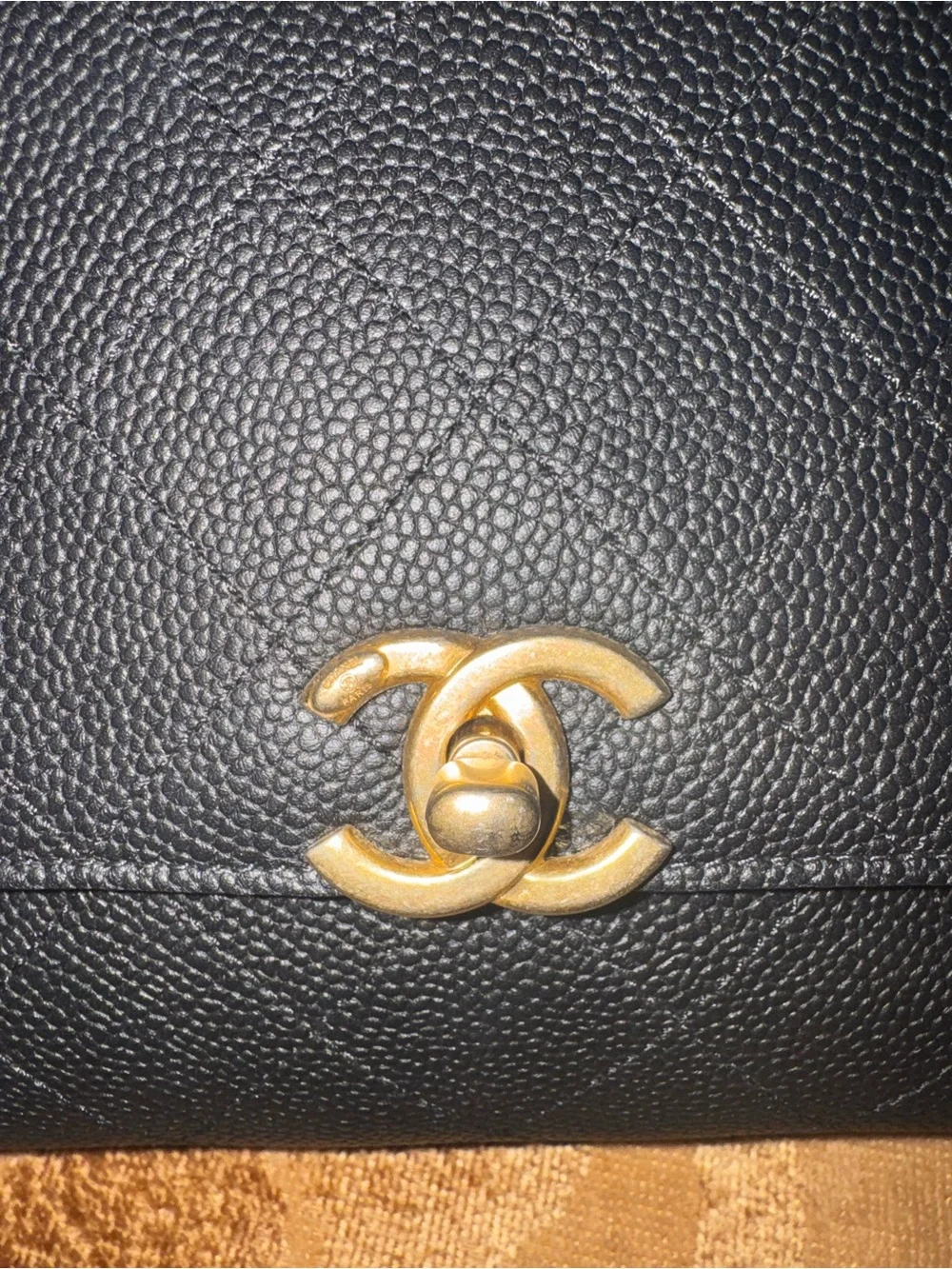 CHANEL timeless flap